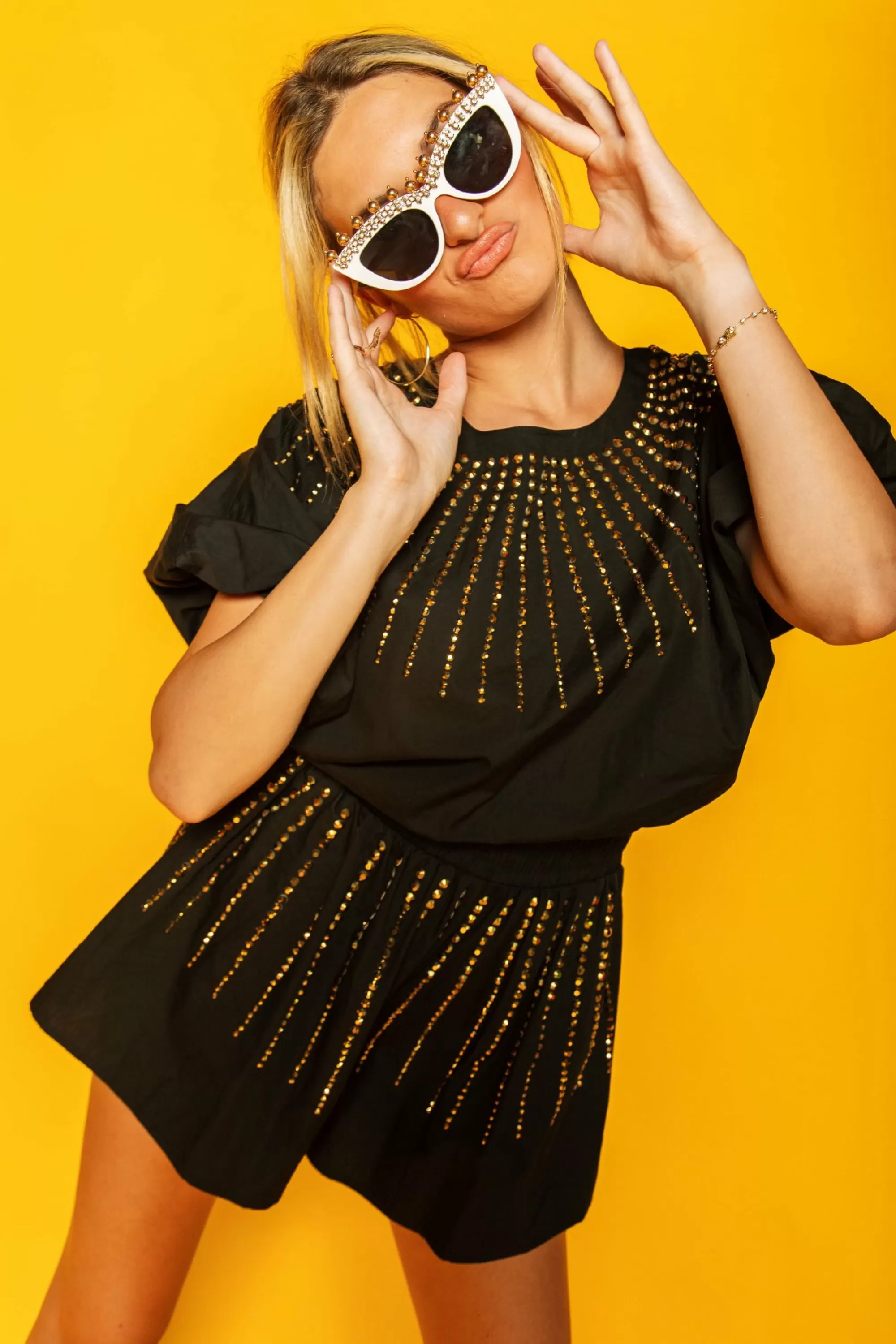 womens Queen Of Sparkles Black Cotton Bubble Top W/ Gold Burst